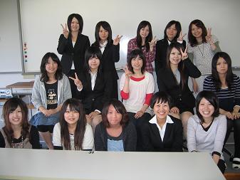 2009ゼミ生15名.JPG