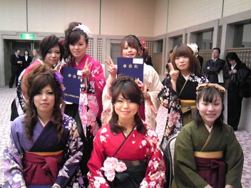 2010年度ゼミ生卒業式.jpg