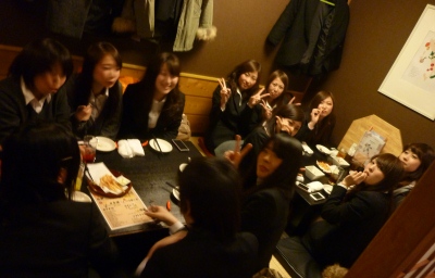 2012年度打ち上げ様子1.jpg