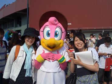 楽天キャラと共に.JPG