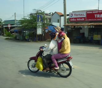 バイク立ち乗り.jpg
