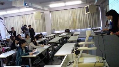 取材してくださる様子2.jpg