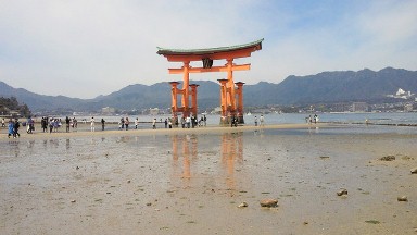 宮島大鳥居の引き潮時.jpg