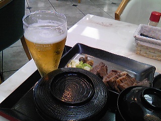 石巻学会終了後ビール.jpg